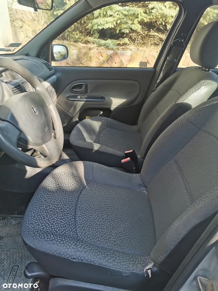 Renault Clio 1.2 Authentique - 7