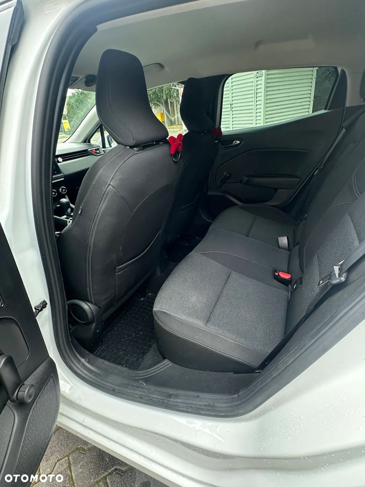 Renault Clio - 15