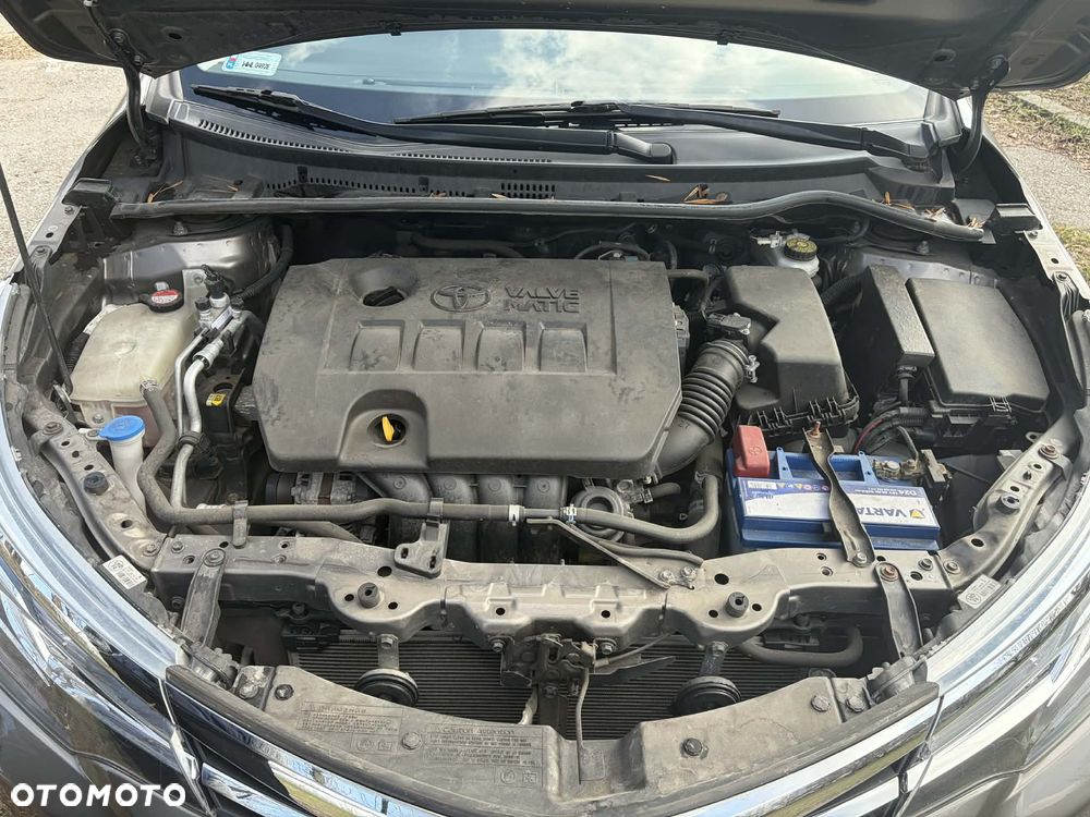 Toyota Corolla 1.6 Comfort - 9