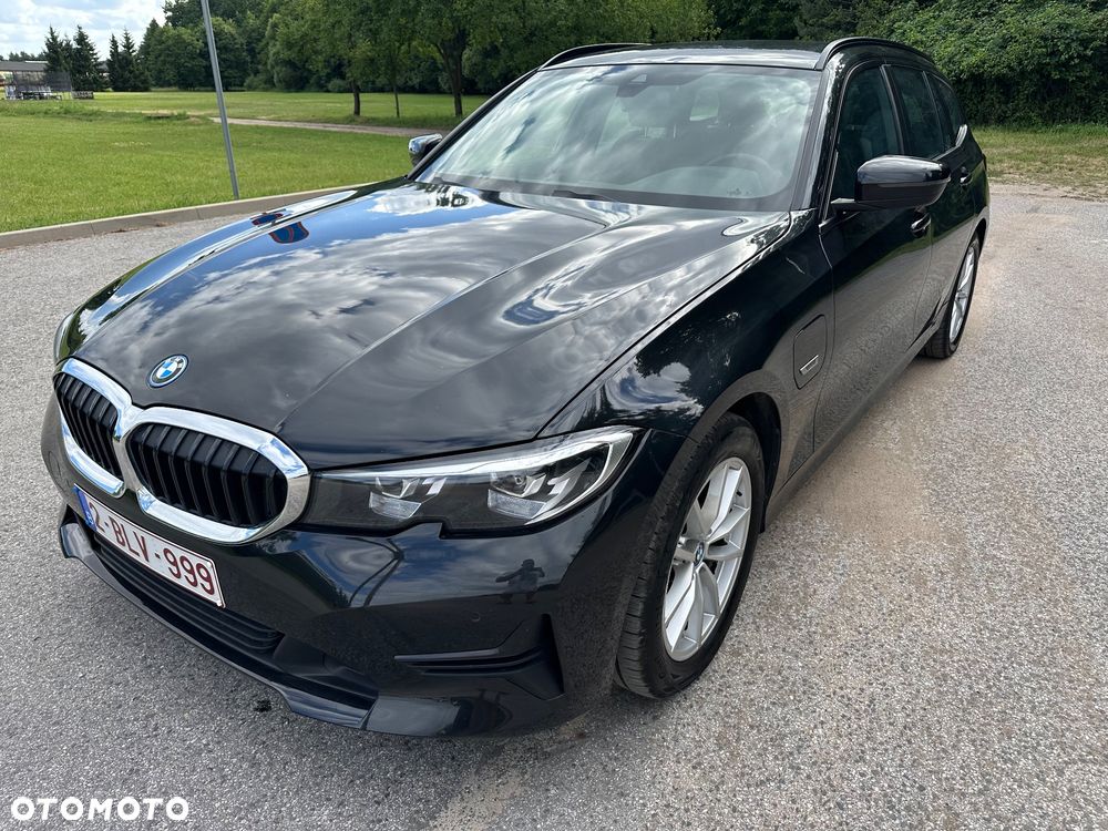 BMW Seria 3 - 1