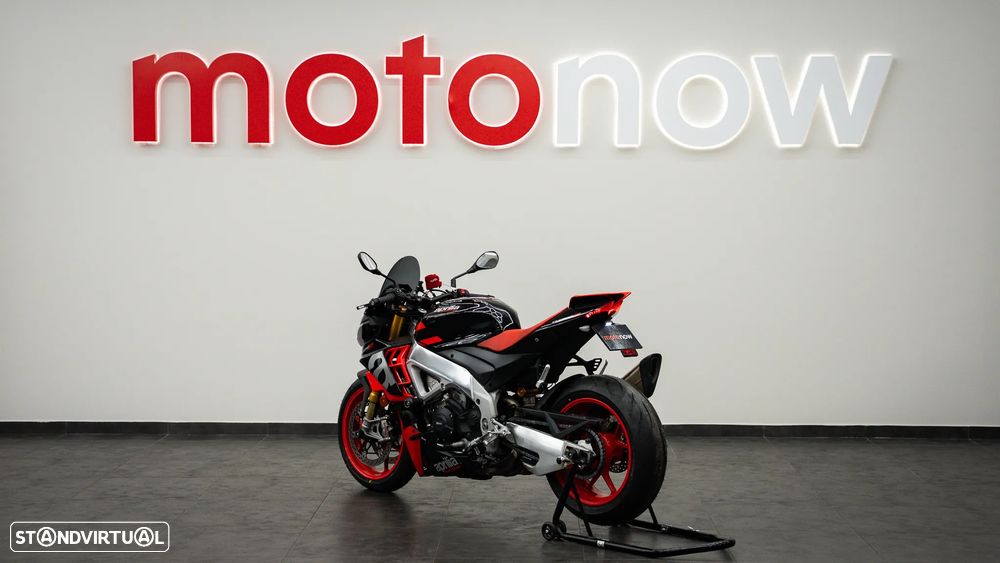 Aprilia Tuono V4 FACTORY - 4