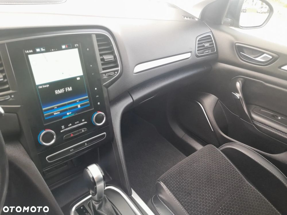 Renault Megane TCe 160 GPF EDC GT LINE - 22