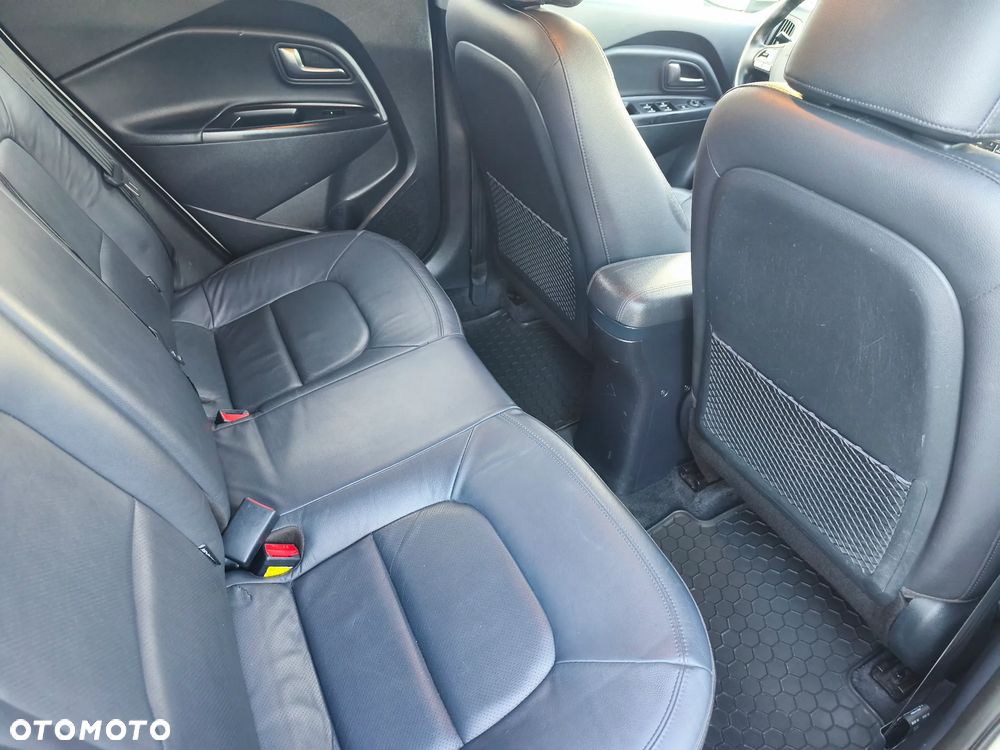 Kia Rio 1.4 CRDI Platinum Edition - 10
