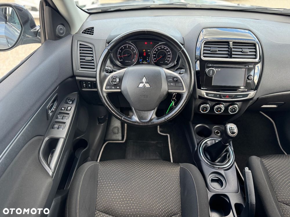 Mitsubishi ASX 1.6 2WD Plus - 25