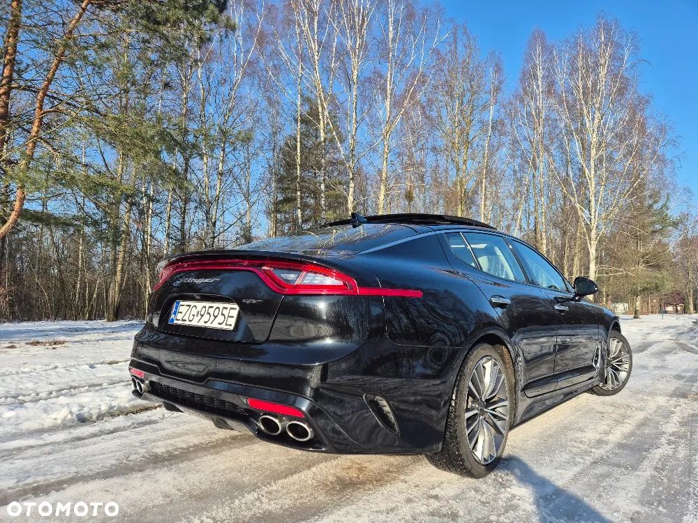 Kia Stinger 2.0 T-GDI GT Line - 9
