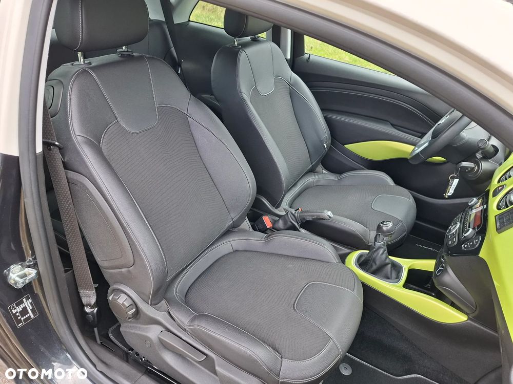 Opel Adam 1.2 Unlimited - 27