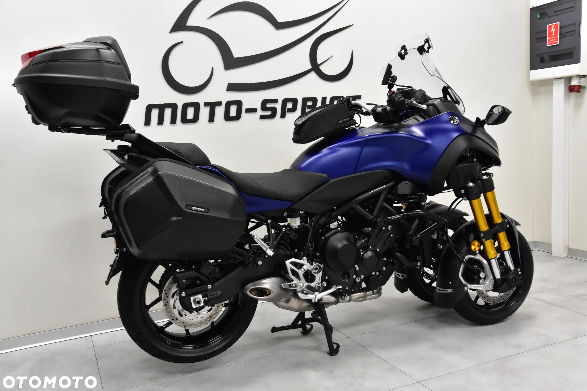 Yamaha NIKEN - 4