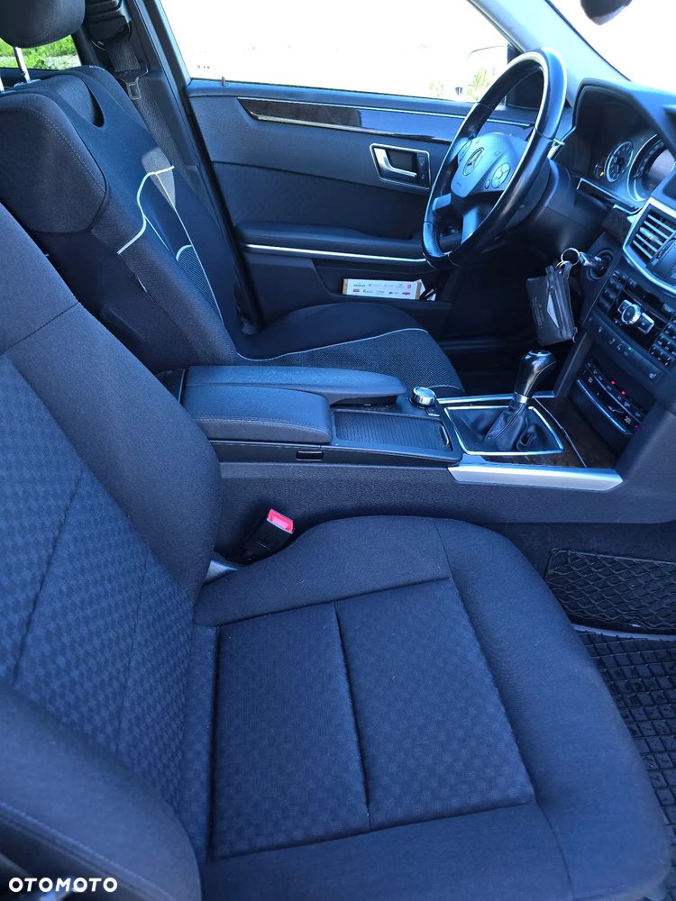 Mercedes-Benz Klasa E 220 CDI BlueEff - 7