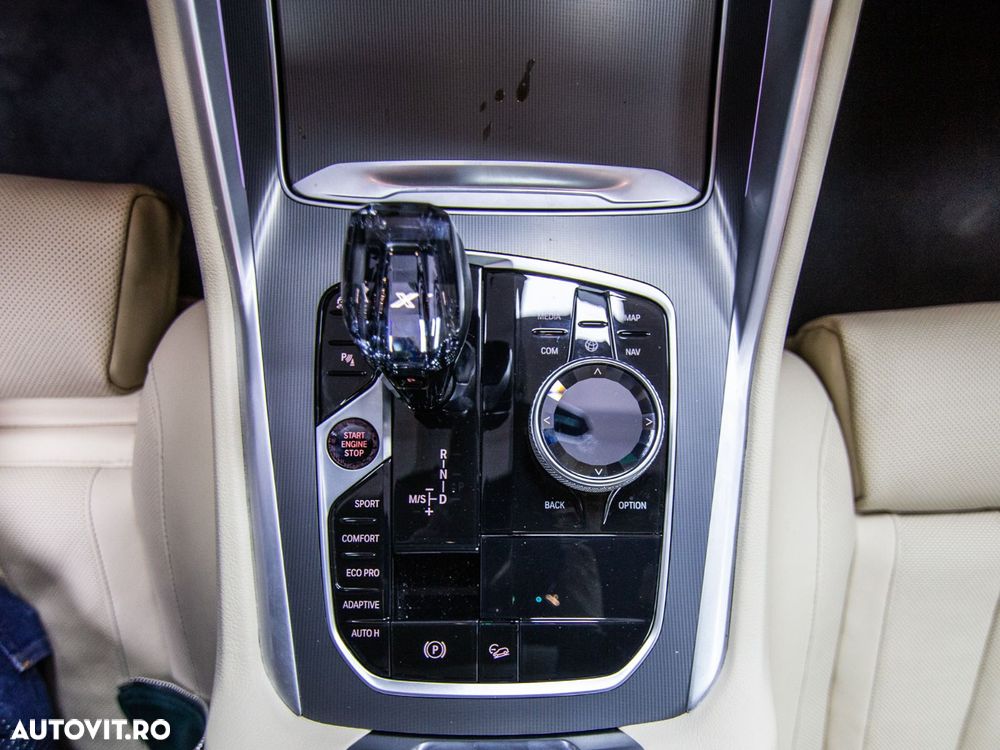 BMW X6 xDrive30d AT MHEV - 17