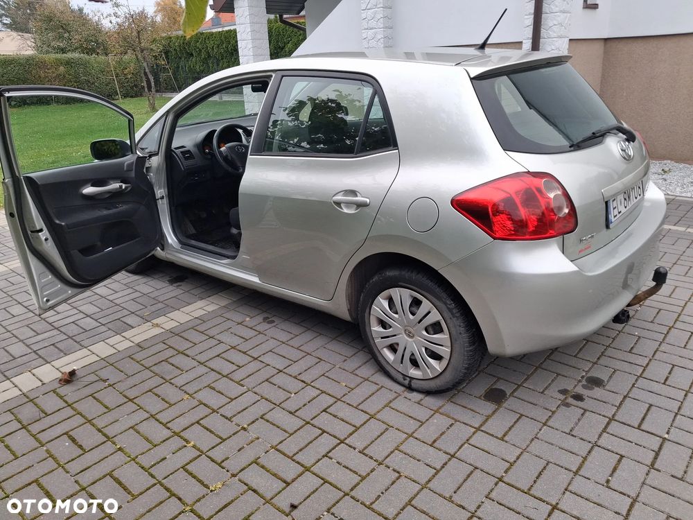 Toyota Auris - 6