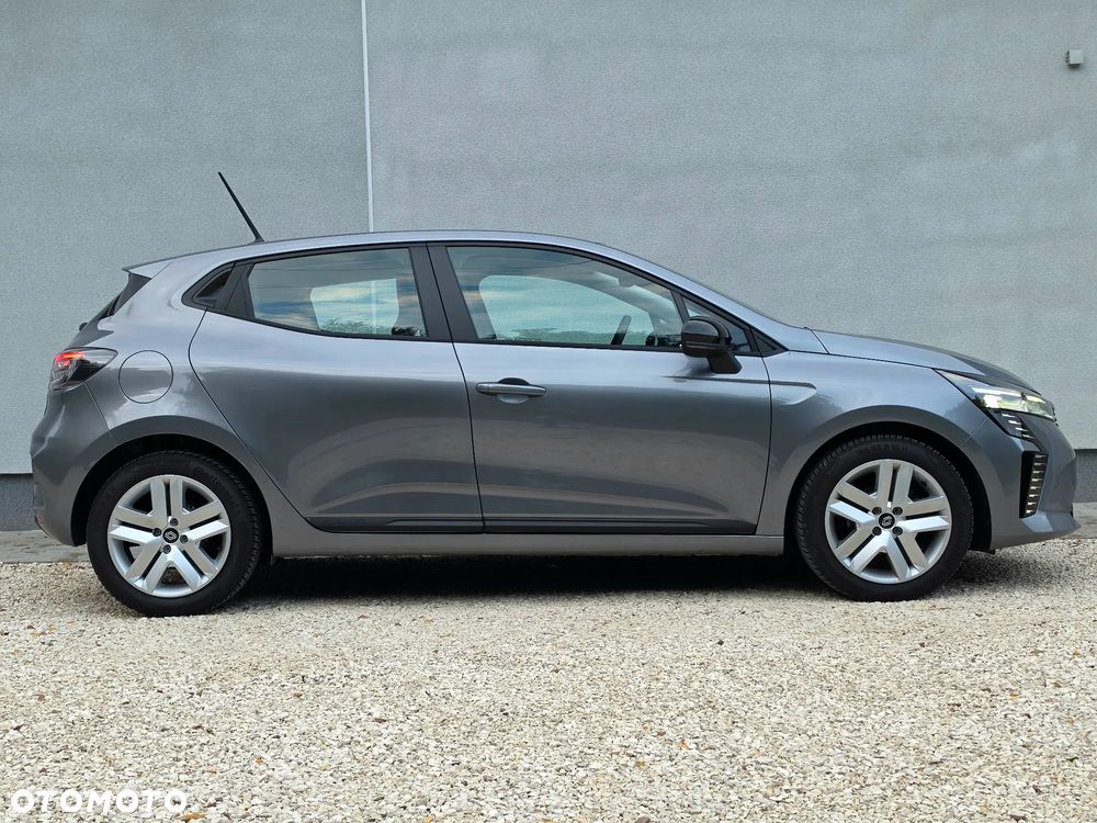 Renault Clio - 12