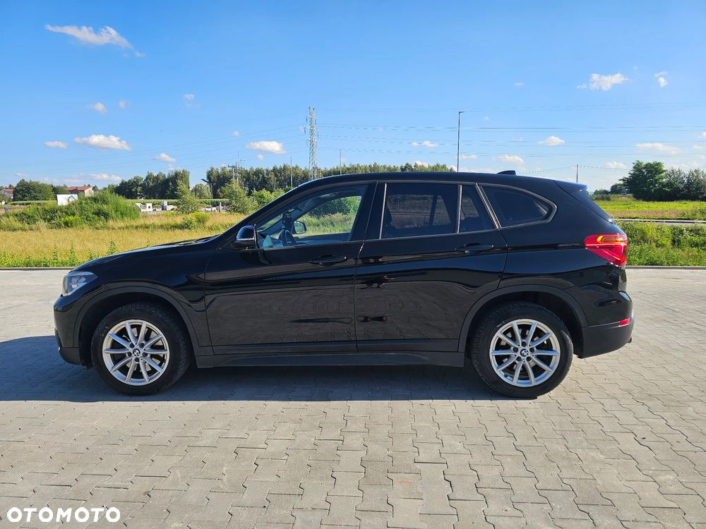 BMW X1 xDrive20d Sport Line - 8