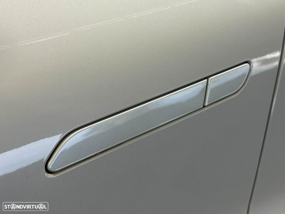 Renault Scénic 220 Long Range Techno — fotografia 17
