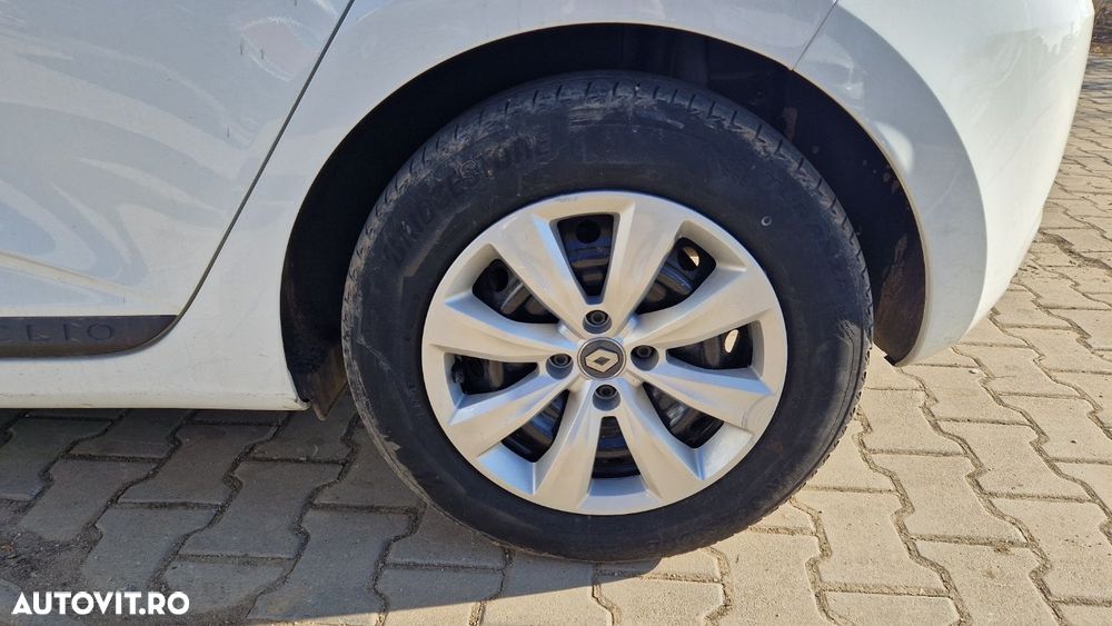 Renault Clio V Blue dCi Life - 22