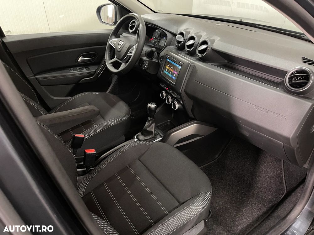 Dacia Duster 1.6 SCe Prestige jante 17" - 11