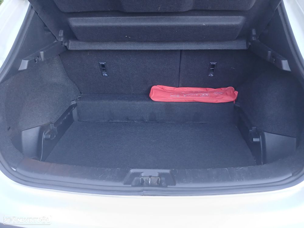 Nissan Qashqai - 12