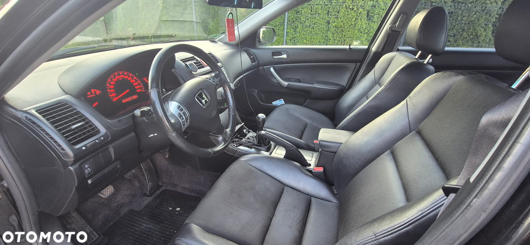 Honda Accord 2.0 i Sport - 12