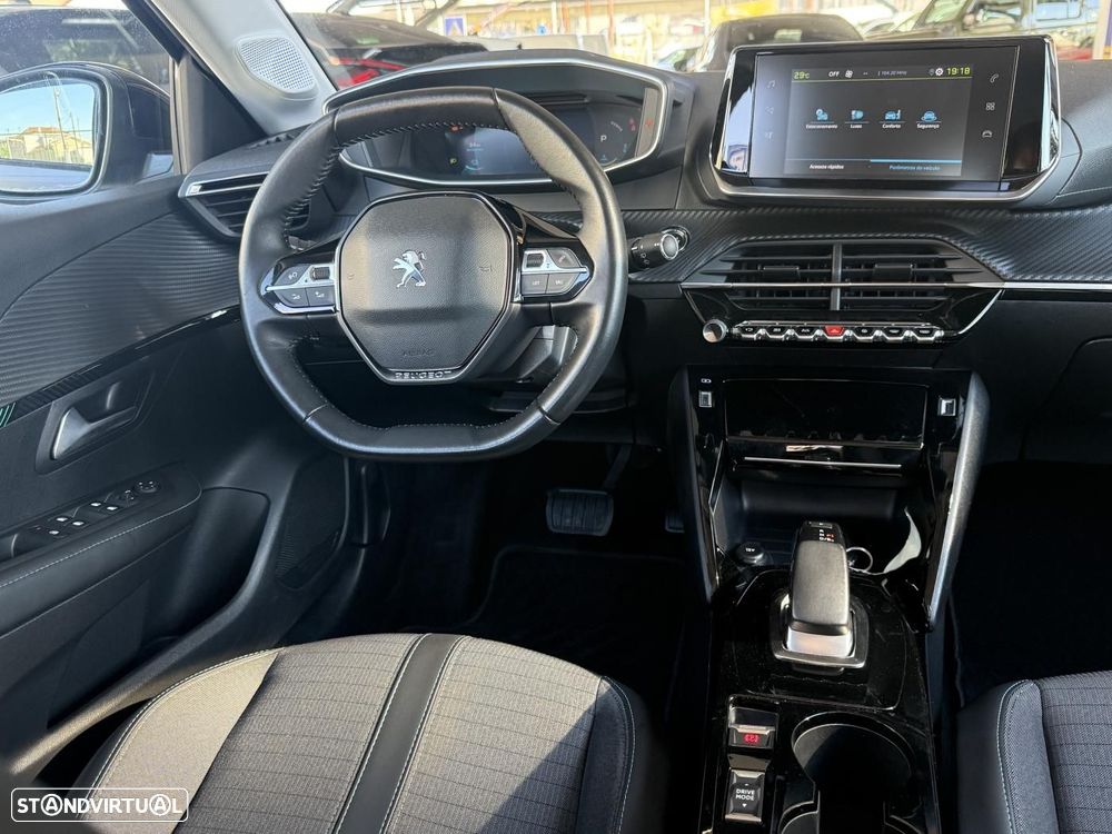 Peugeot e-208 50 kWh Allure - 34