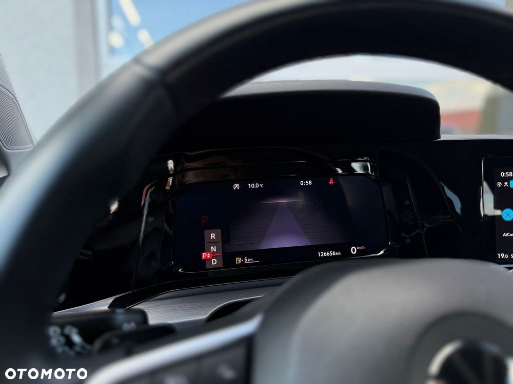 Volkswagen Golf Variant 2.0 TDI Style DSG - 20