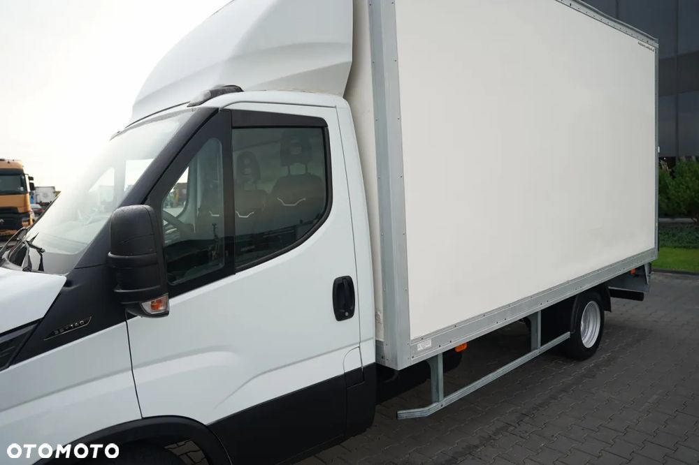 Iveco DAILY 35-140 / KONTENER - 4,3 M / WINDA PALFINGER - 750 KG / SPROWADZONY - 12