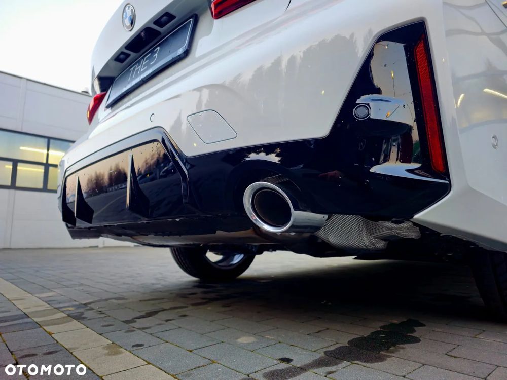 BMW Seria 3 318i - 12