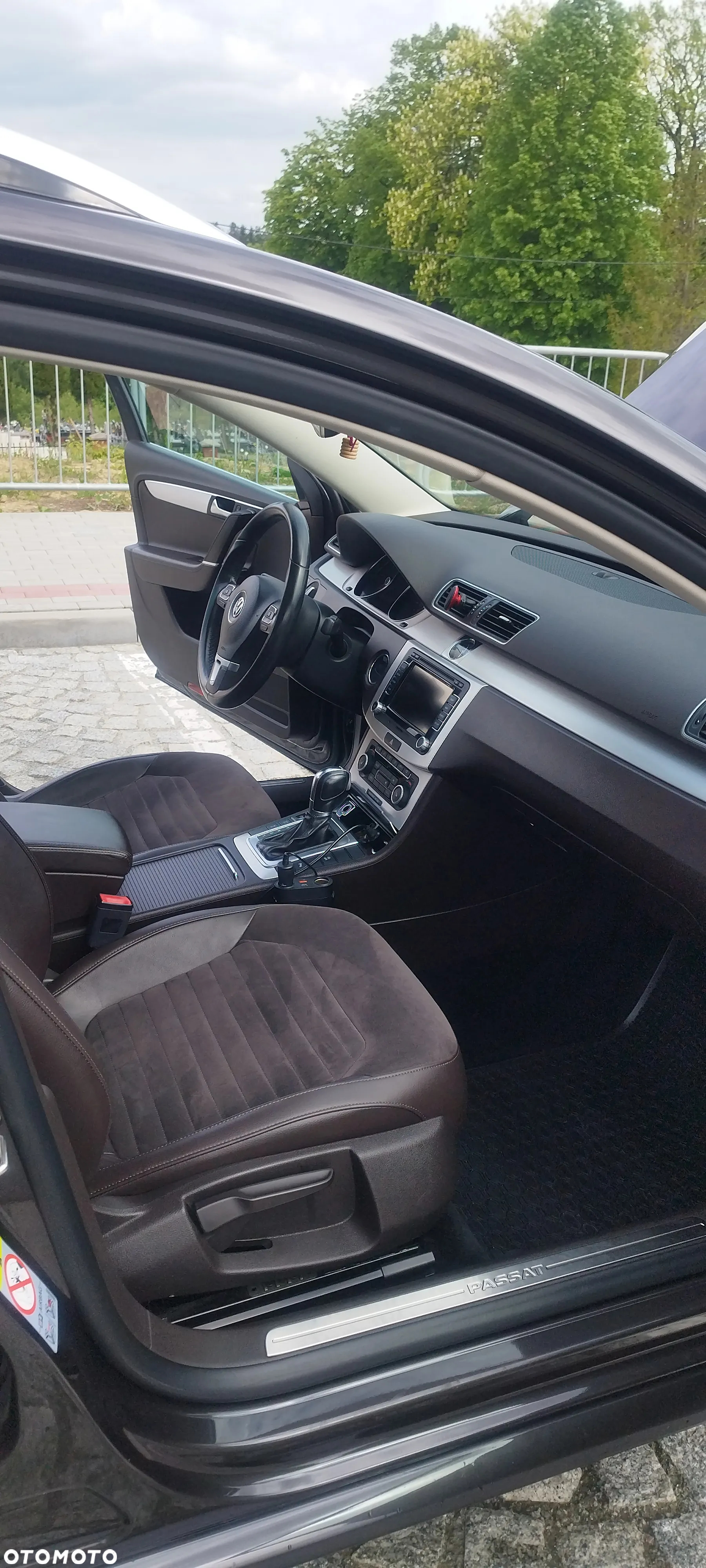 Volkswagen Passat Variant 2.0 Blue TDI DSG SCR Highline - 9