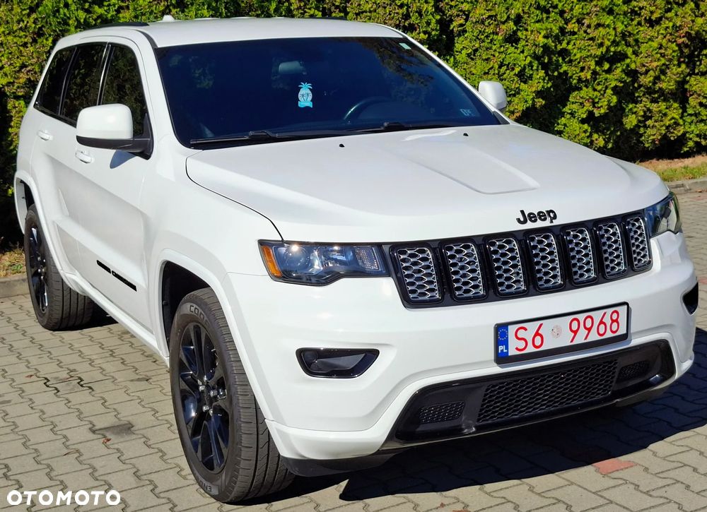 Jeep Grand Cherokee - 2