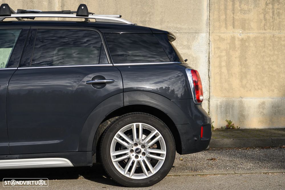 MINI Countryman Cooper SE ALL4 Auto - 10