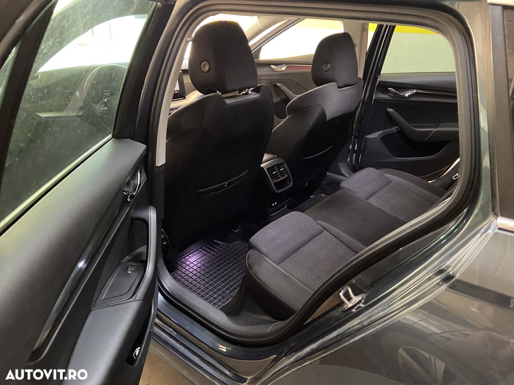 Skoda Octavia 1.0 TSI Clever - 33