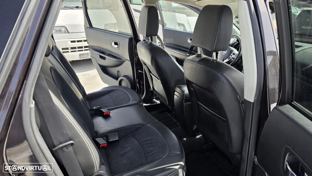 Nissan Qashqai +2 1.6 dCi Tekna Premium 18 360 S&S - 8