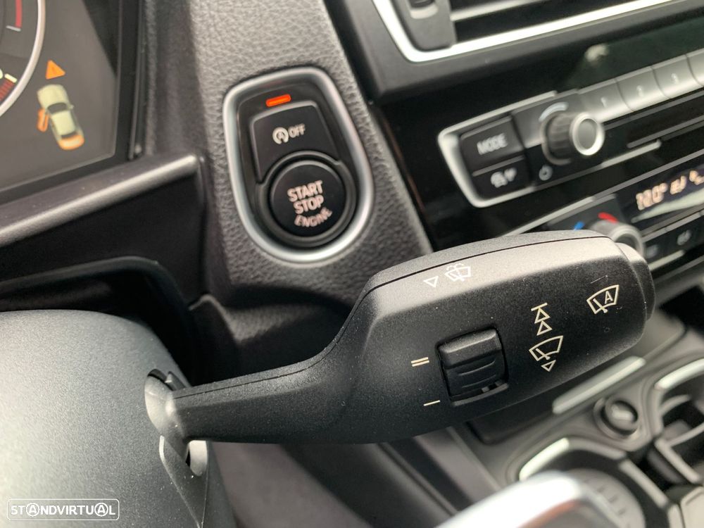 BMW 228 i Pack M Auto - 39