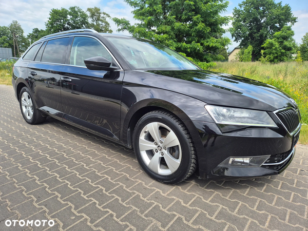 Skoda Superb 2.0 TDI SCR Style DSG