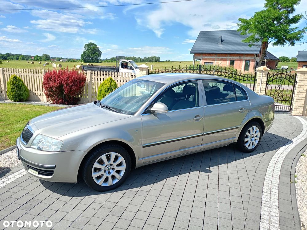 Skoda Superb 1.8 Turbo - 14