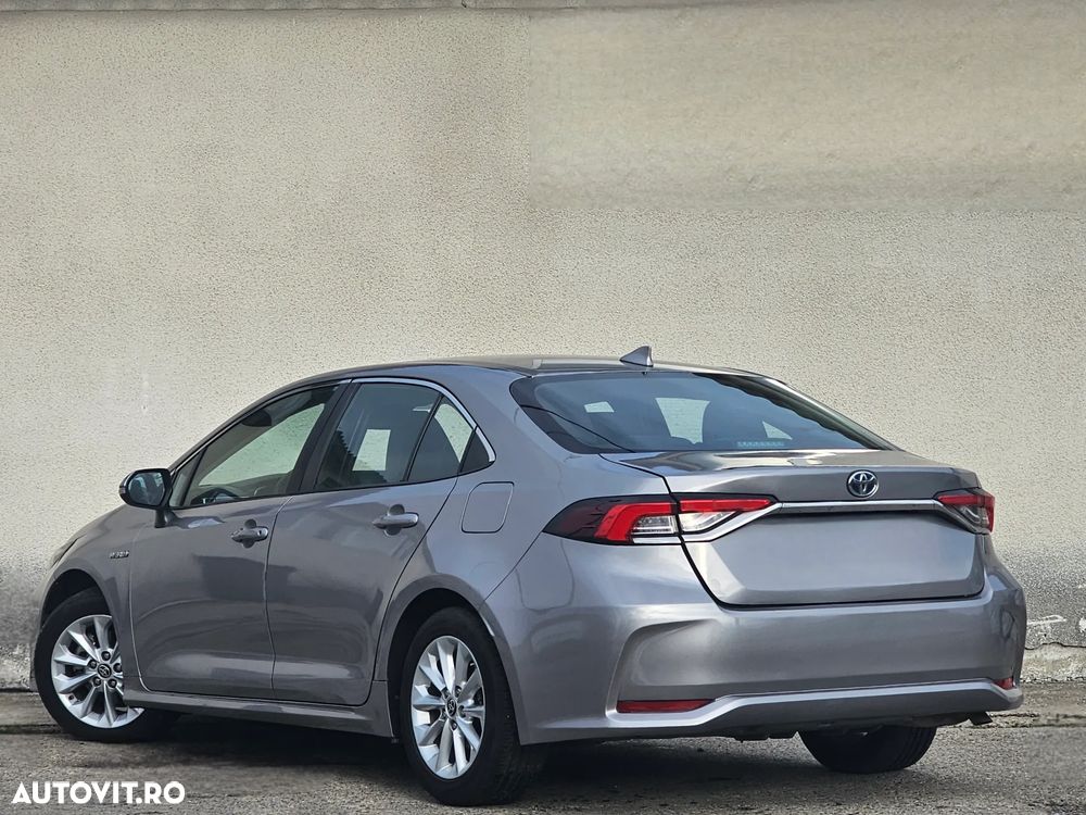 Toyota Corolla - 3