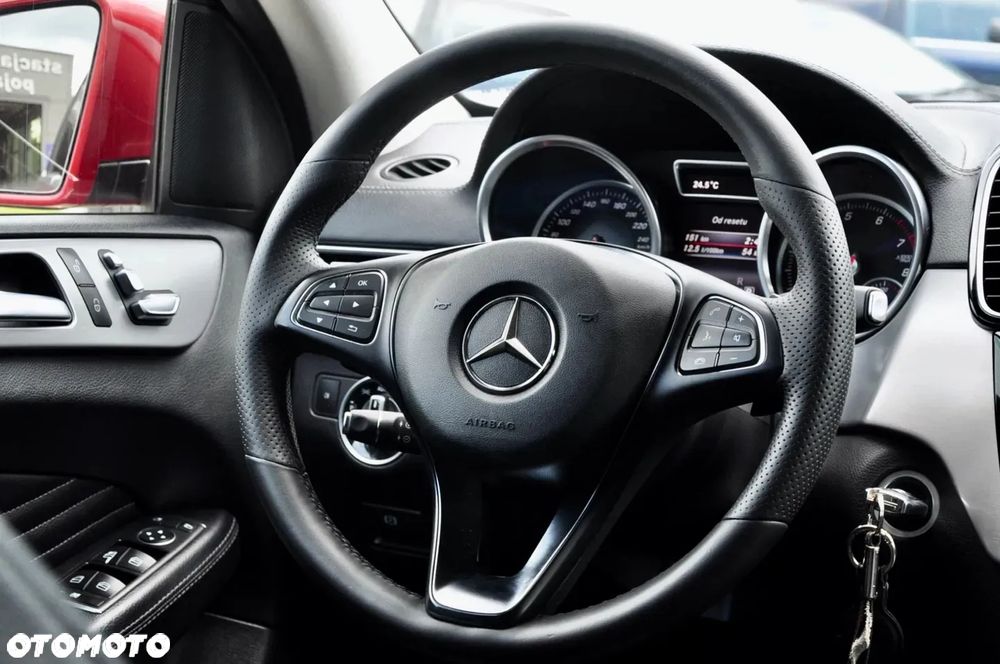 Mercedes-Benz GLE 400 4-Matic - 17