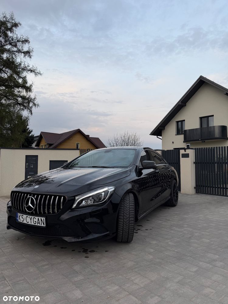 Mercedes-Benz CLA 250 7G-DCT - 2