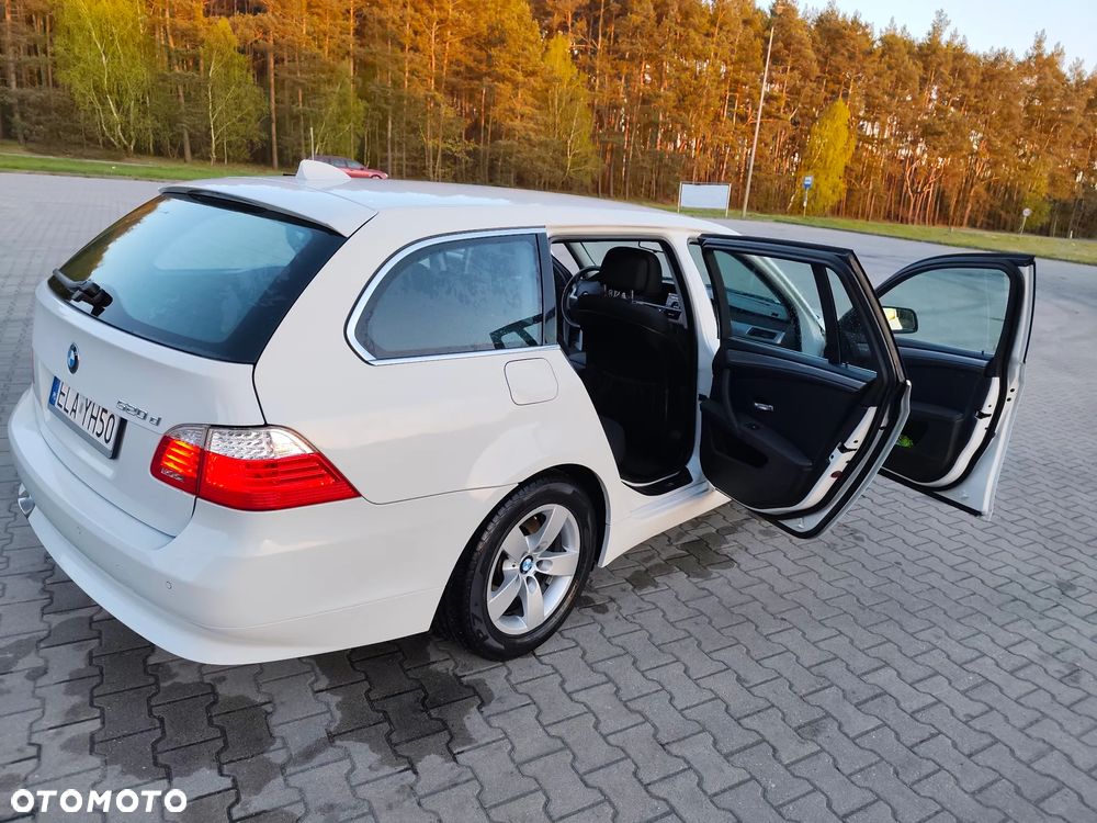 BMW Seria 5 520d - 8