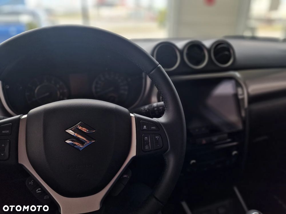 Suzuki Vitara 1.4 Boosterjet mHEV Premium Plus 4WD - 8