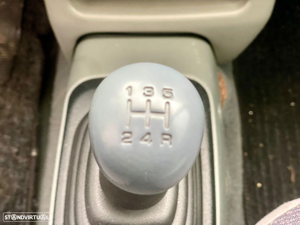 Nissan Micra 1.3 SRi - 18