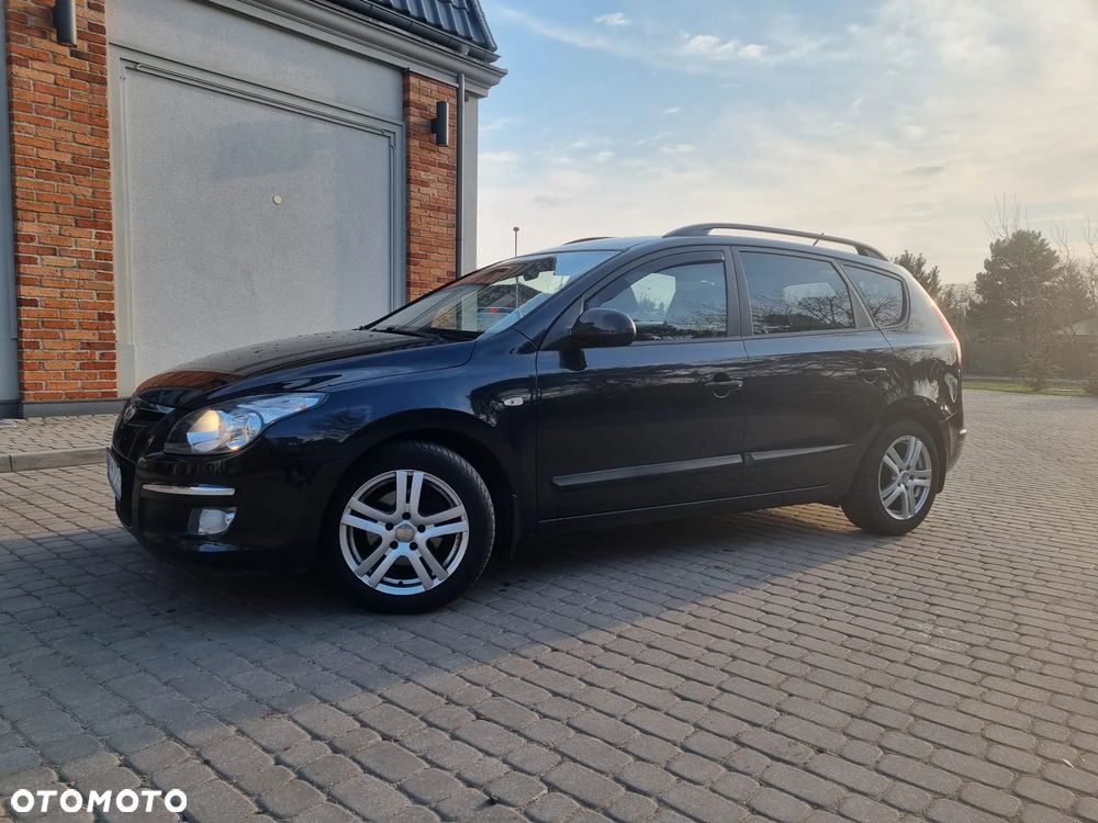 Hyundai i30 1.6 CRDi Comfort - 3