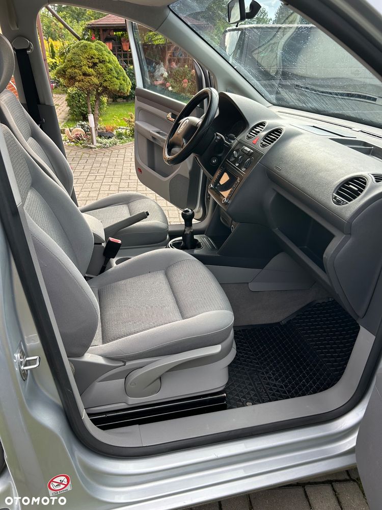 Volkswagen Caddy Life Mixt - 9