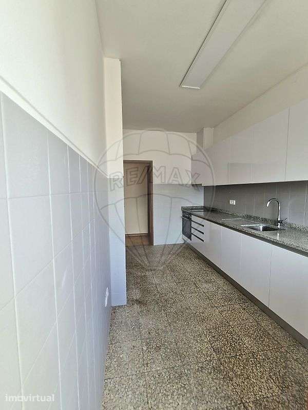 Apartamento T1 para arrendamento - Grande imagem: 5/16
