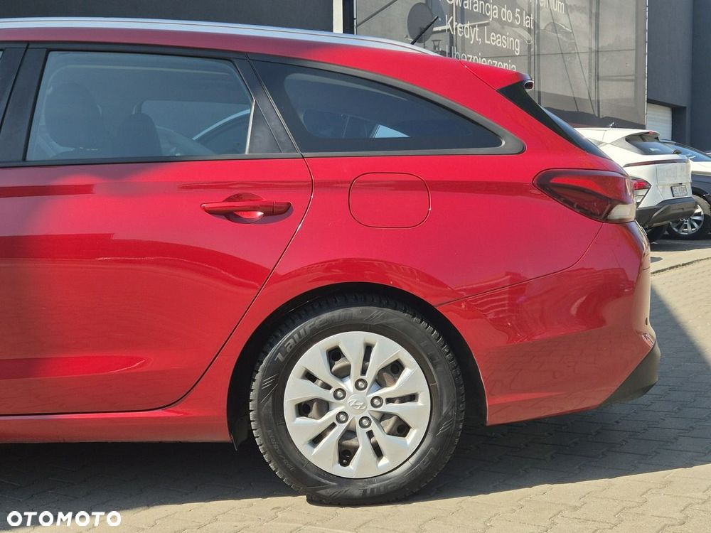 Hyundai i30 1.6 D Classic + - 30