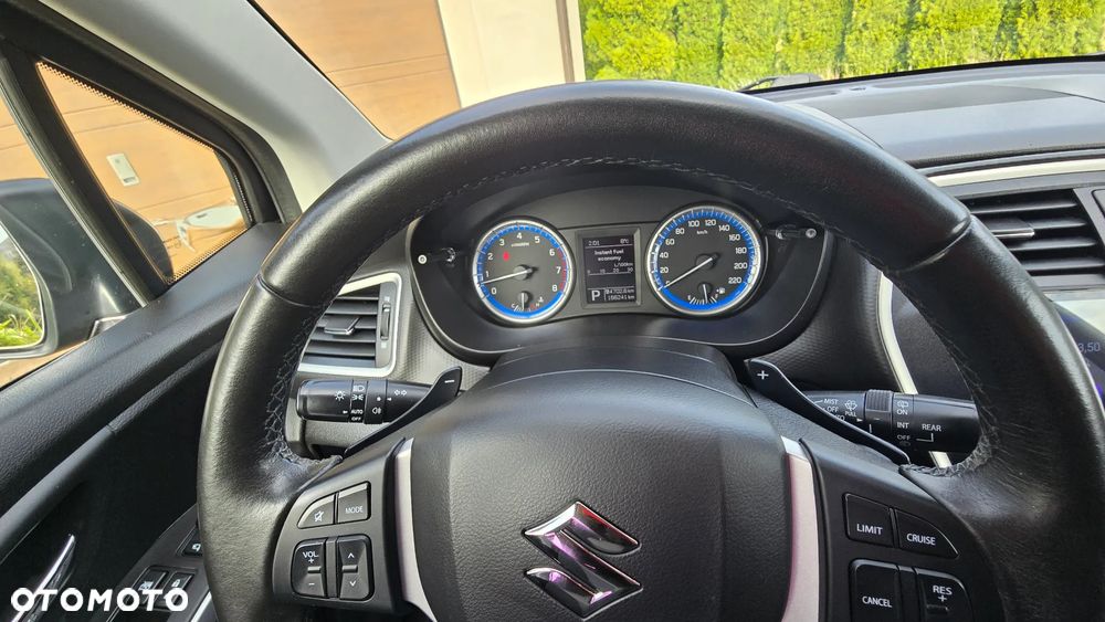 Suzuki SX4 S-Cross - 38