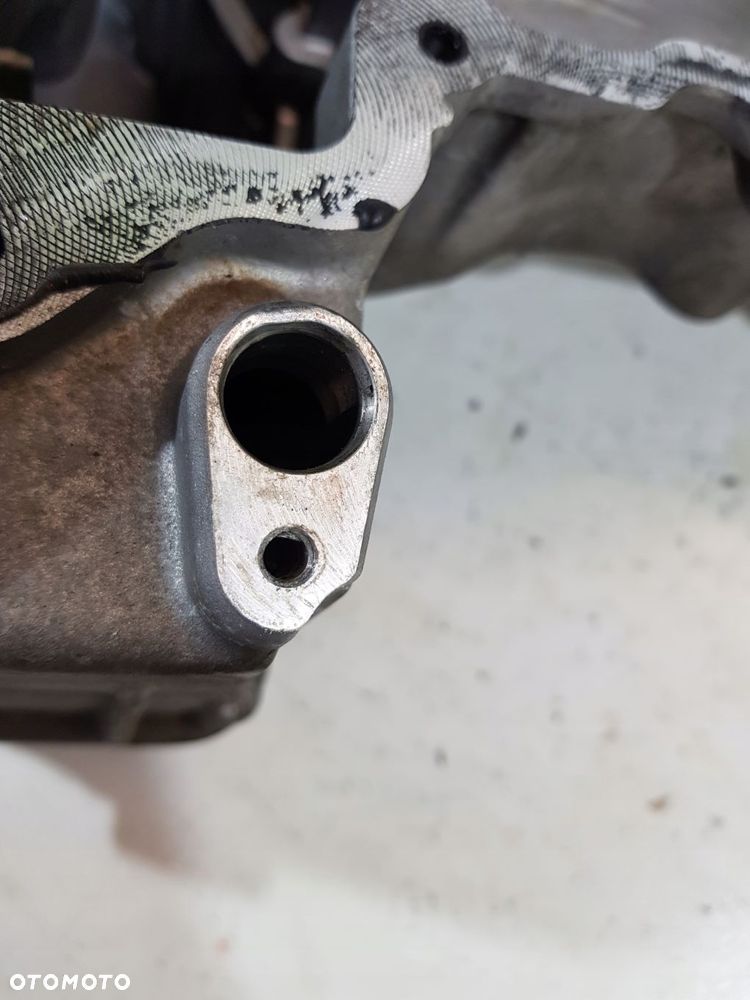 miska oleju 2129f grand cherokee wk2 3.0 crd vm63d - 8