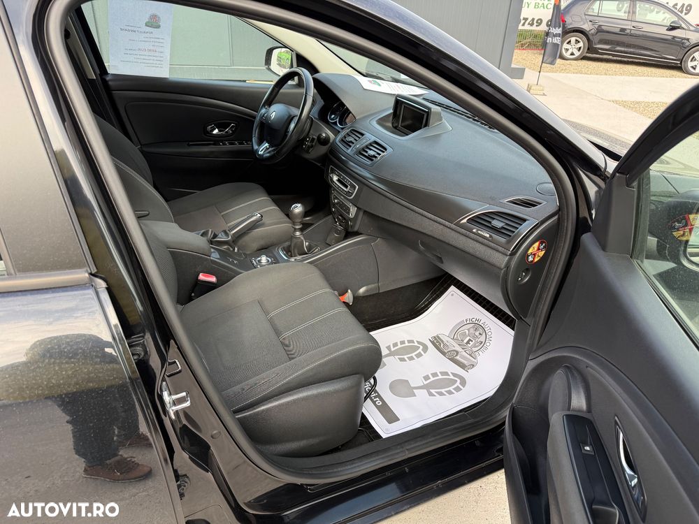 Renault Megane 1.5 dCi Expression - 10