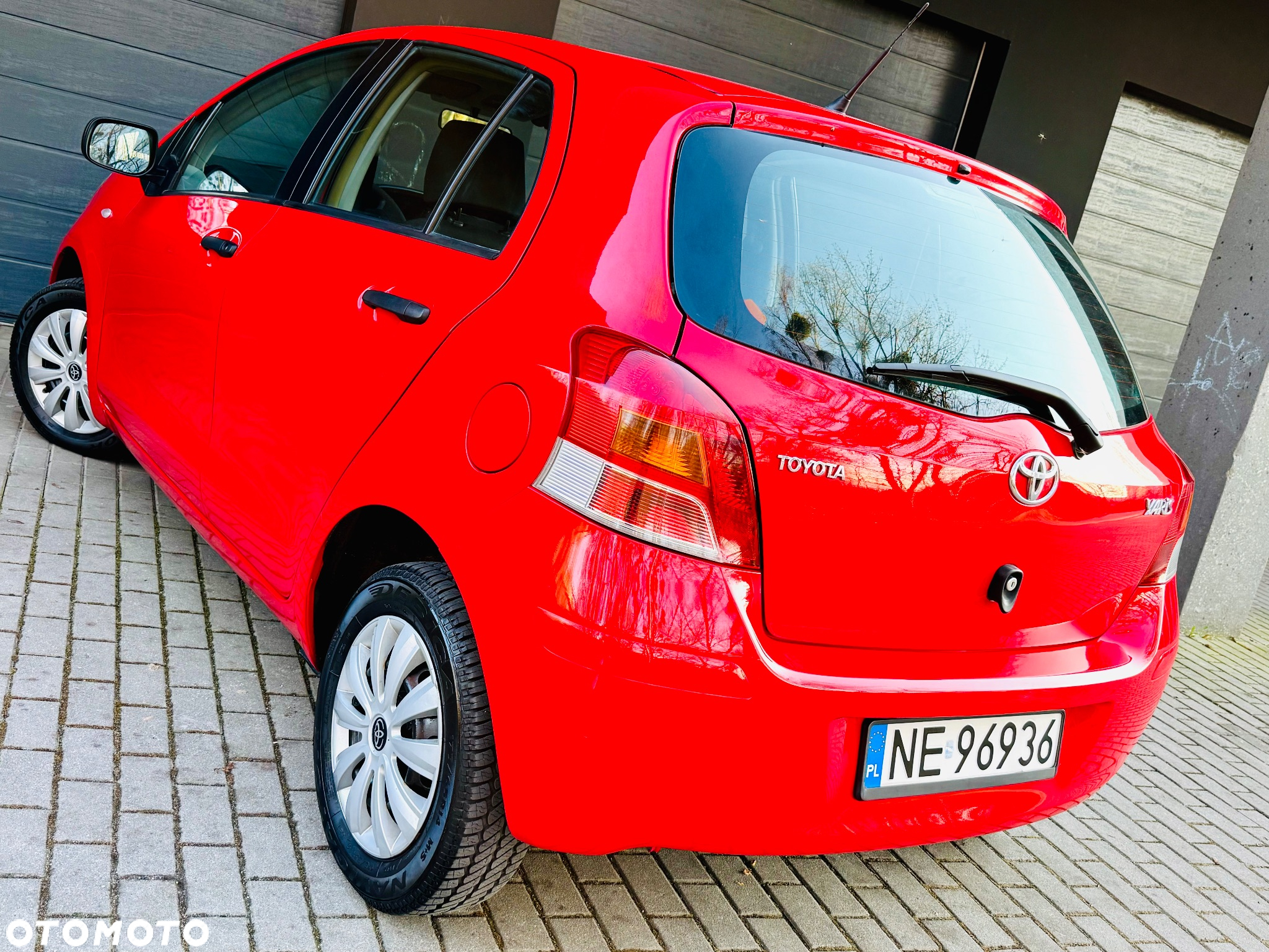 Toyota Yaris 1.0 Luna - 3
