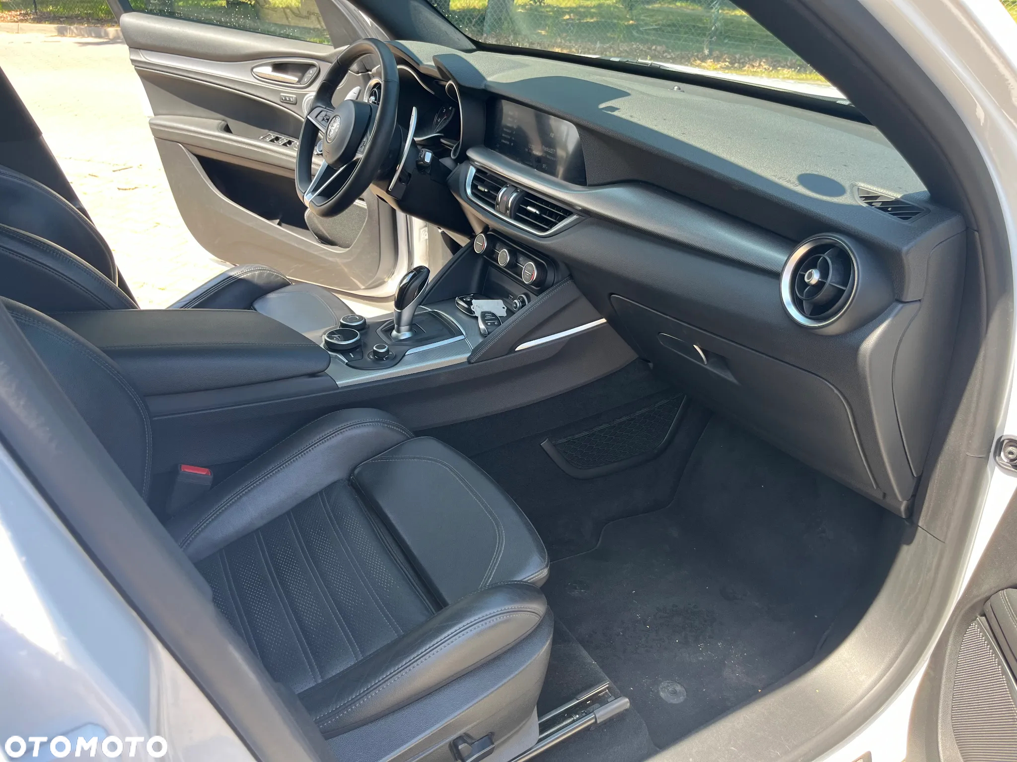 Alfa Romeo Stelvio 2.2 Diesel 16V AT8-Q4 Executive - 14