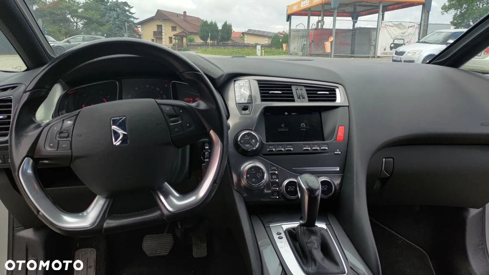 DS Automobiles DS 5 - 15