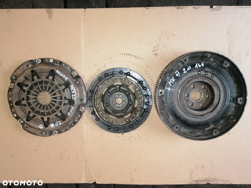 SPRZEGLO DWUMASA TARCZA DOCISK MONDO MK3 2.0 16V - 2